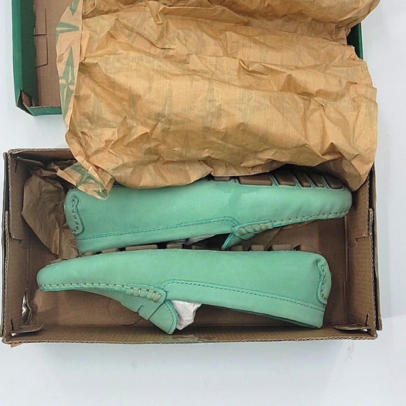 Eastland Cool Green Leather Penny Loafers NEW - Picture 11 of 16